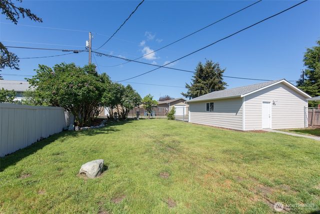 319 N Dunlap Street, Sequim, WA 98382