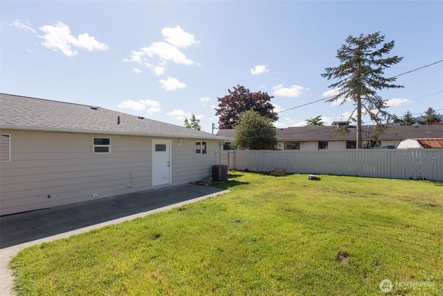 319 N Dunlap Street, Sequim, WA 98382