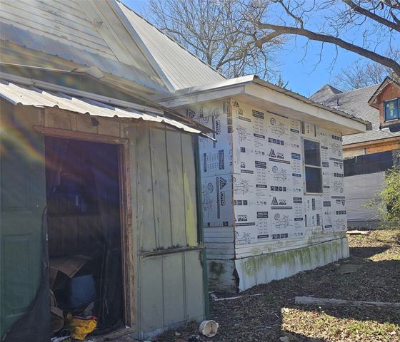 206 Plum, Paris, TX 75460