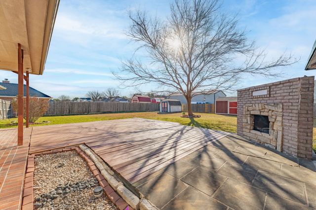 812 Alconberry Drive, Crowley, TX 76036