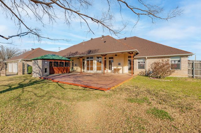 812 Alconberry Drive, Crowley, TX 76036
