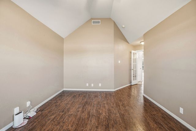 812 Alconberry Drive, Crowley, TX 76036