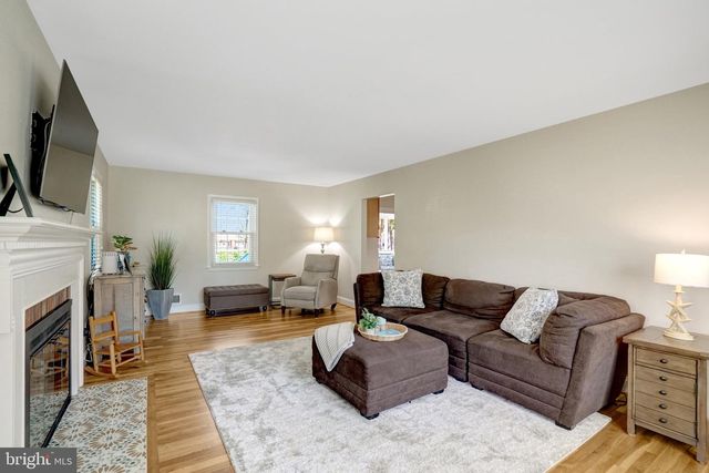 5623 CORNISH WAY, Alexandria, VA 22315