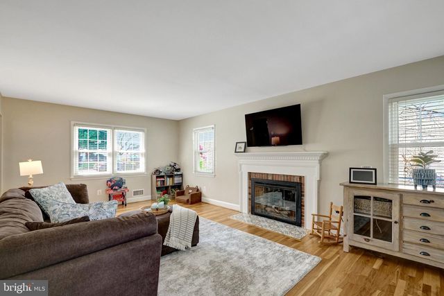 5623 CORNISH WAY, Alexandria, VA 22315