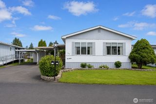 920 Cottonwood Drive, Enumclaw, WA 98022