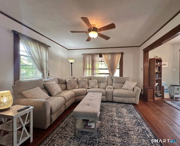 47 Bigelow Street, Manchester, CT 06040
