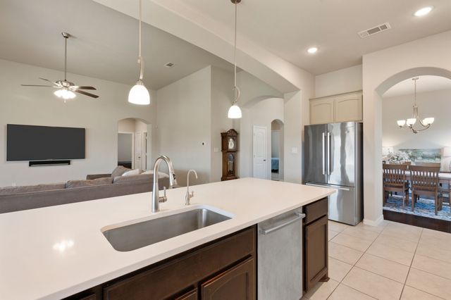 123 Mossy Creek Trail, Rhome, TX 76078