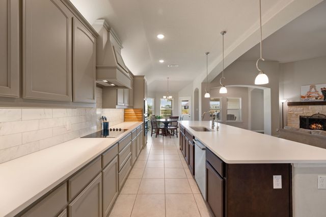 123 Mossy Creek Trail, Rhome, TX 76078