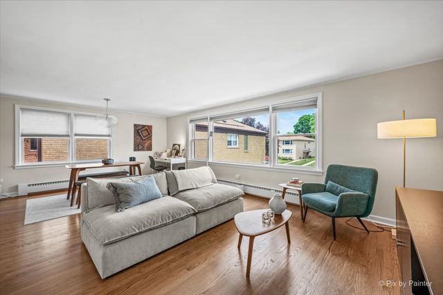 3046 Central Street, Evanston, IL 60201
