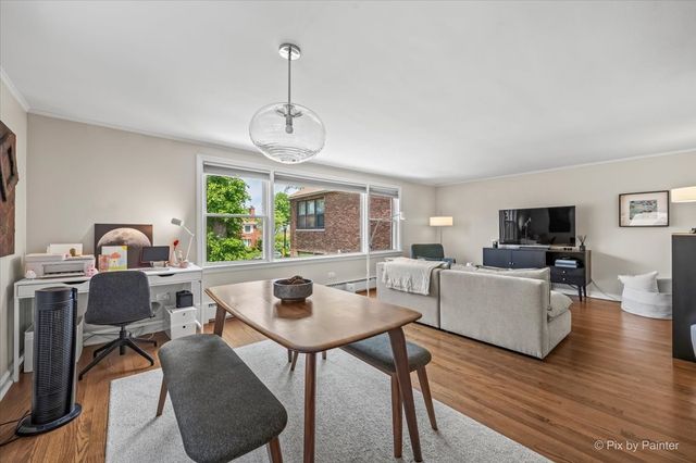 3046 Central Street, Evanston, IL 60201