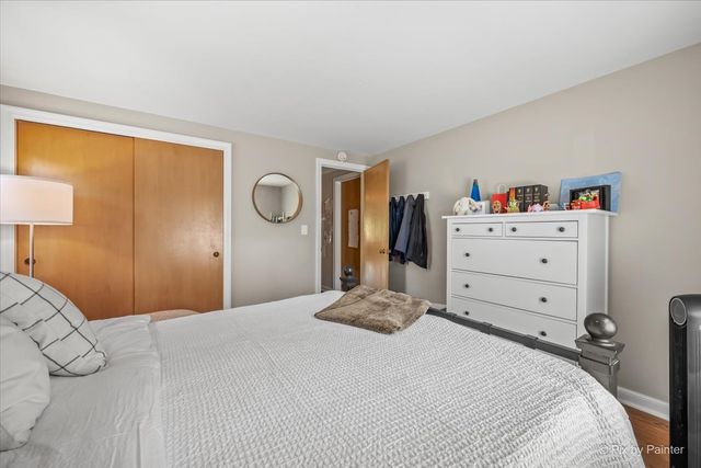 3046 Central Street, Evanston, IL 60201