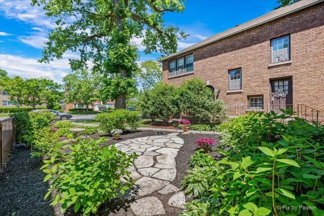3046 Central Street, Evanston, IL 60201