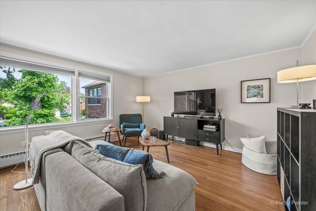 3046 Central Street, Evanston, IL 60201