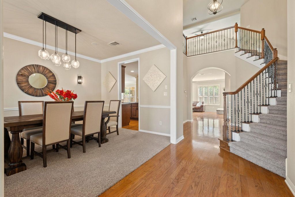 12709 Pinto Chase CT, Austin, TX 78732