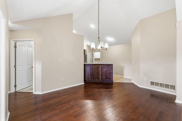 4154 WINDBUD Drive, 10, New Albany, OH 43054