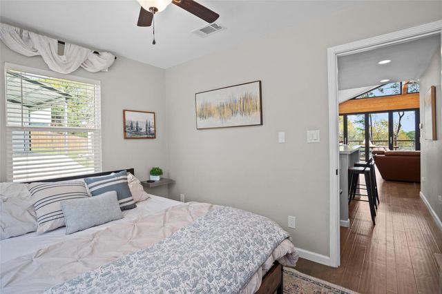 120 Cliff Street, Point Blank, TX 77364