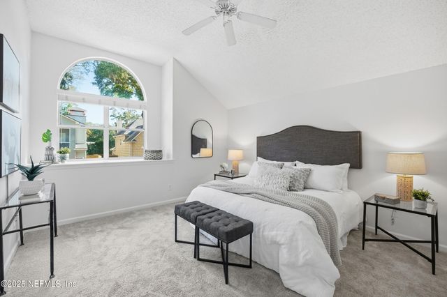 1180 23RD Street N, Jacksonville Beach, FL 32250