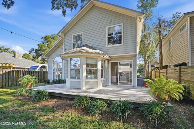 1180 23RD Street N, Jacksonville Beach, FL 32250