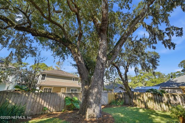 1180 23RD Street N, Jacksonville Beach, FL 32250