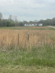 553 Old Hunters Point Pike, Lebanon, TN 37087