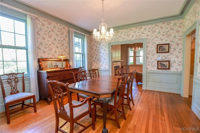 614 S Main St, Blackstone, VA 23824