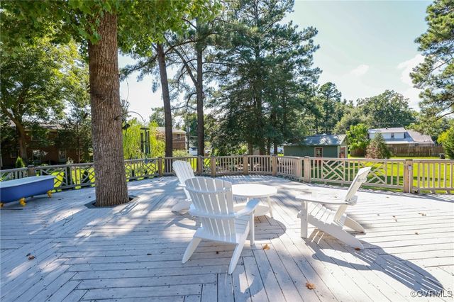 614 S Main St, Blackstone, VA 23824