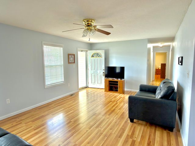 111 Derby Drive, London, KY 40744