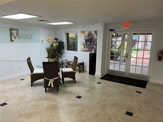 13120 SW 92nd Ave B-120, Miami, FL 33176