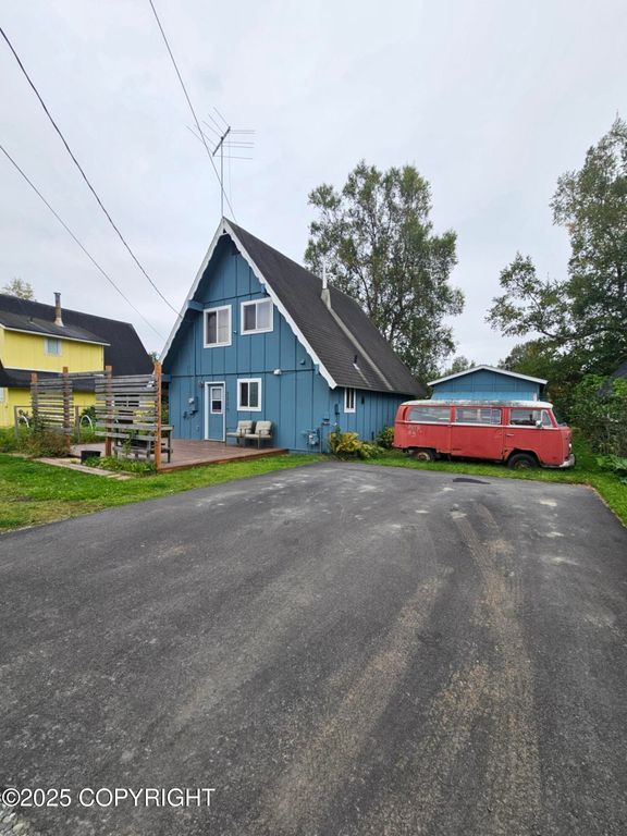 8220 Bout Tyme Way, Anchorage, AK 99502