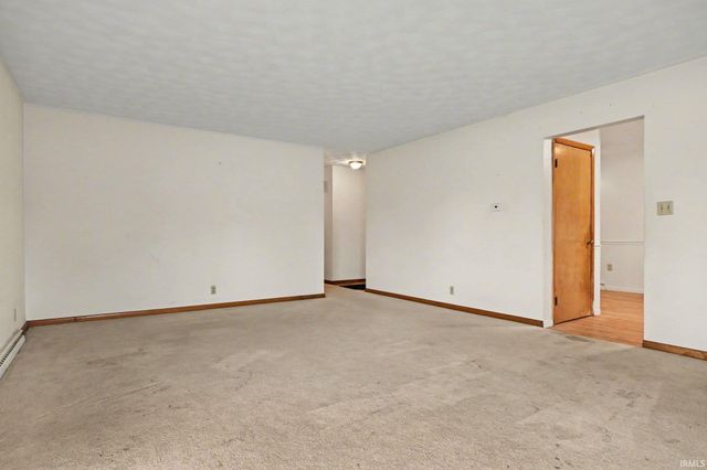 53050 Crestview Drive, South Bend, IN 46635