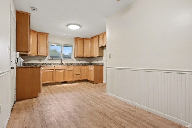 53050 Crestview Drive, South Bend, IN 46635