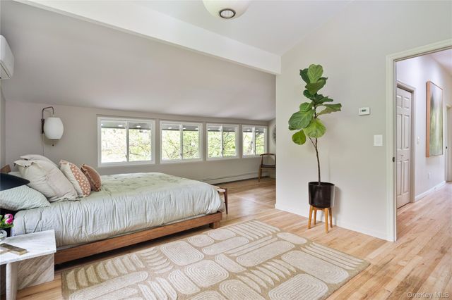 5 S Bedford Road, Pound Ridge, NY 10576