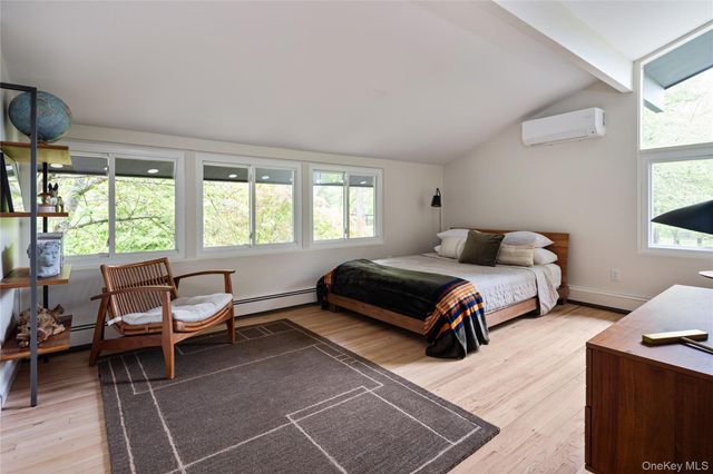 5 S Bedford Road, Pound Ridge, NY 10576