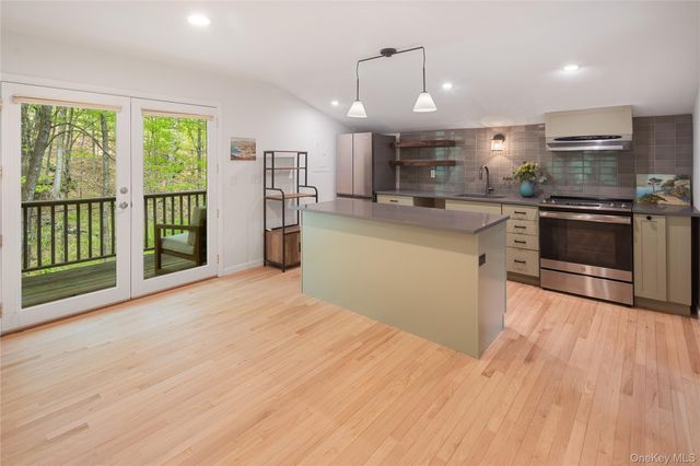 5 S Bedford Road, Pound Ridge, NY 10576