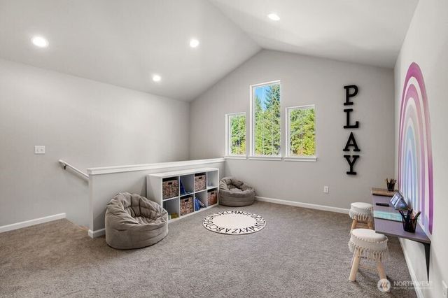 1332 60th Avenue NE, Tacoma, WA 98422