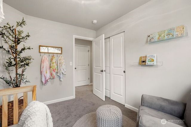 1332 60th Avenue NE, Tacoma, WA 98422