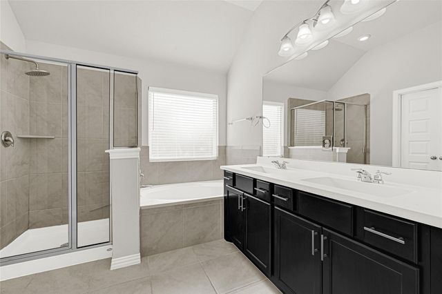 17830 Typhoon Way, Crosby, TX 77532