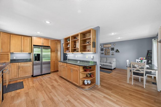 12630 25th Avenue N, Plymouth, MN 55441