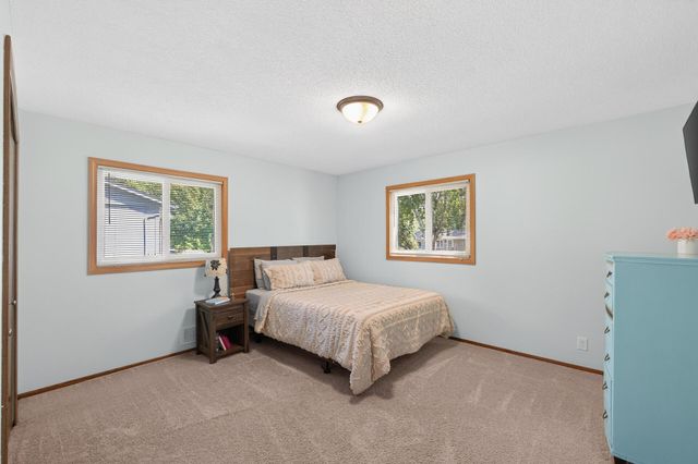 12630 25th Avenue N, Plymouth, MN 55441