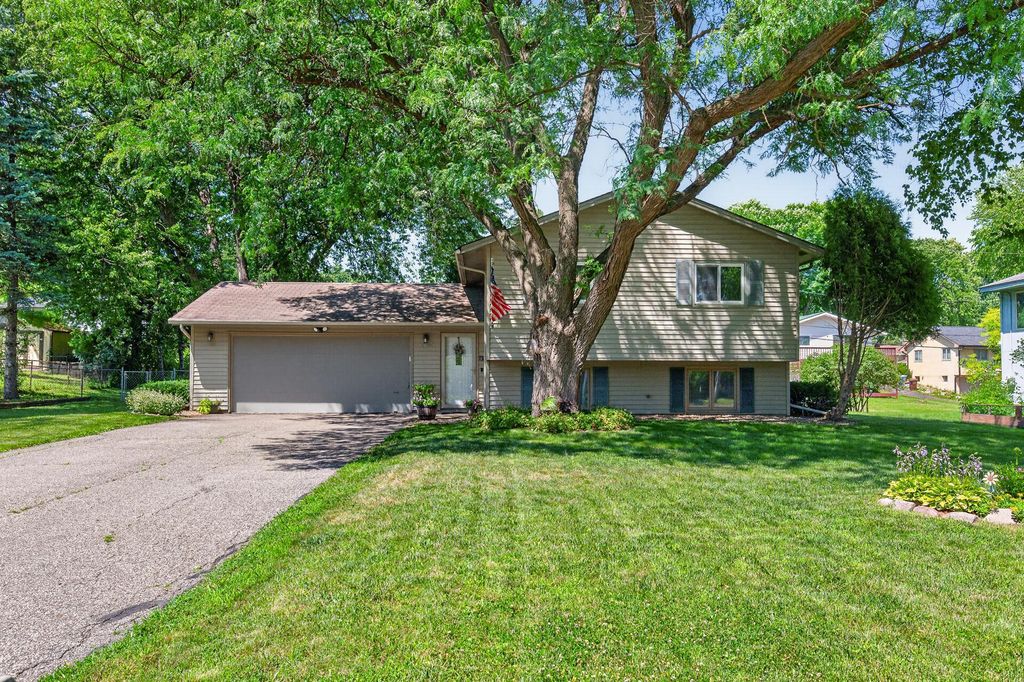 12630 25th Avenue N, Plymouth, MN 55441 — photo 2