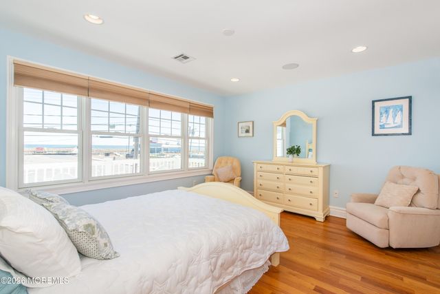 703 Ocean Avenue, Point Pleasant Beach, NJ 08742