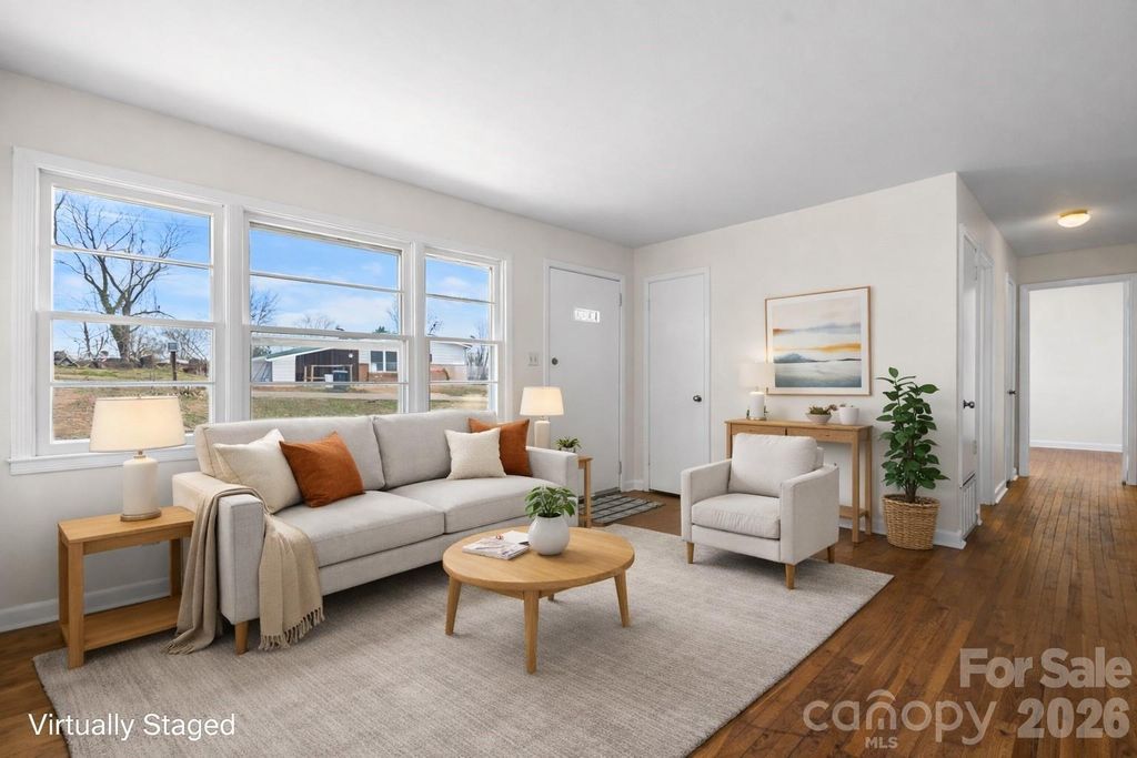 302 Ramsey Street, Morganton, NC 28655