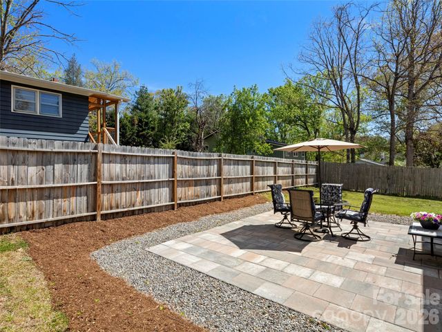14 Avena Street, Black Mountain, NC 28711