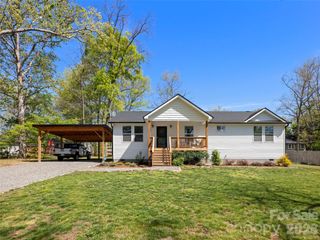 14 Avena Street, Black Mountain, NC 28711
