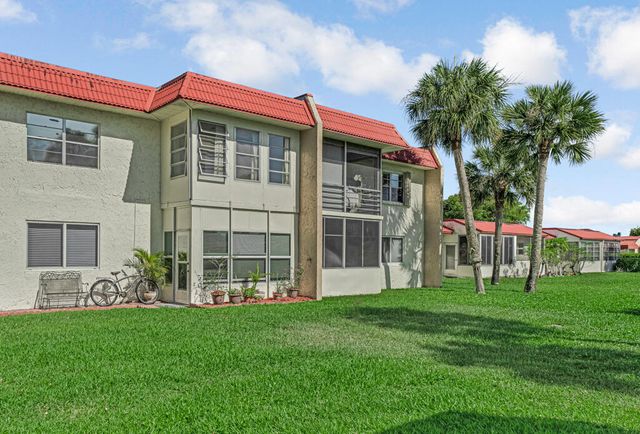 176 Lake Carol Drive, West Palm Beach, FL 33411