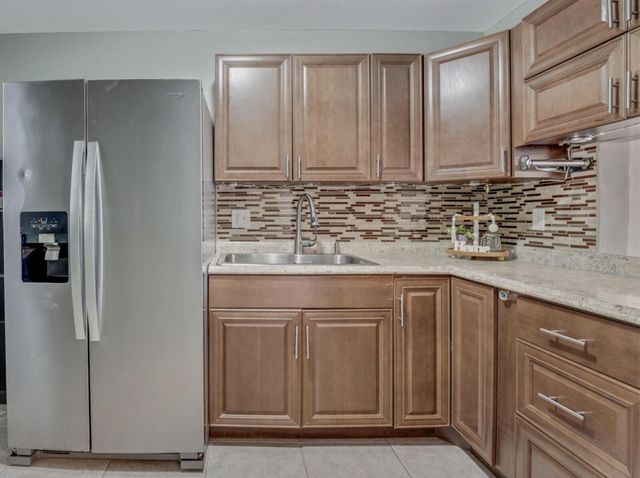 176 Lake Carol Drive, West Palm Beach, FL 33411