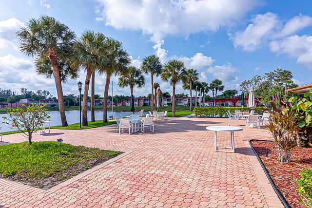 176 Lake Carol Drive, West Palm Beach, FL 33411