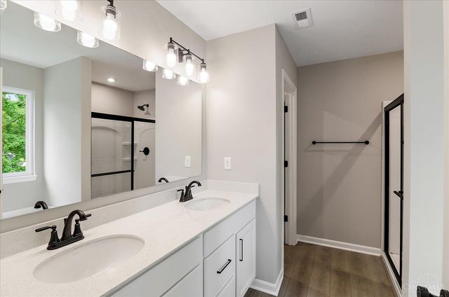 1204 Buxton Oaks Drive, Union Twp, OH 45102