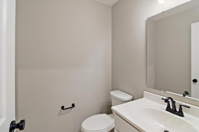 1204 Buxton Oaks Drive, Union Twp, OH 45102