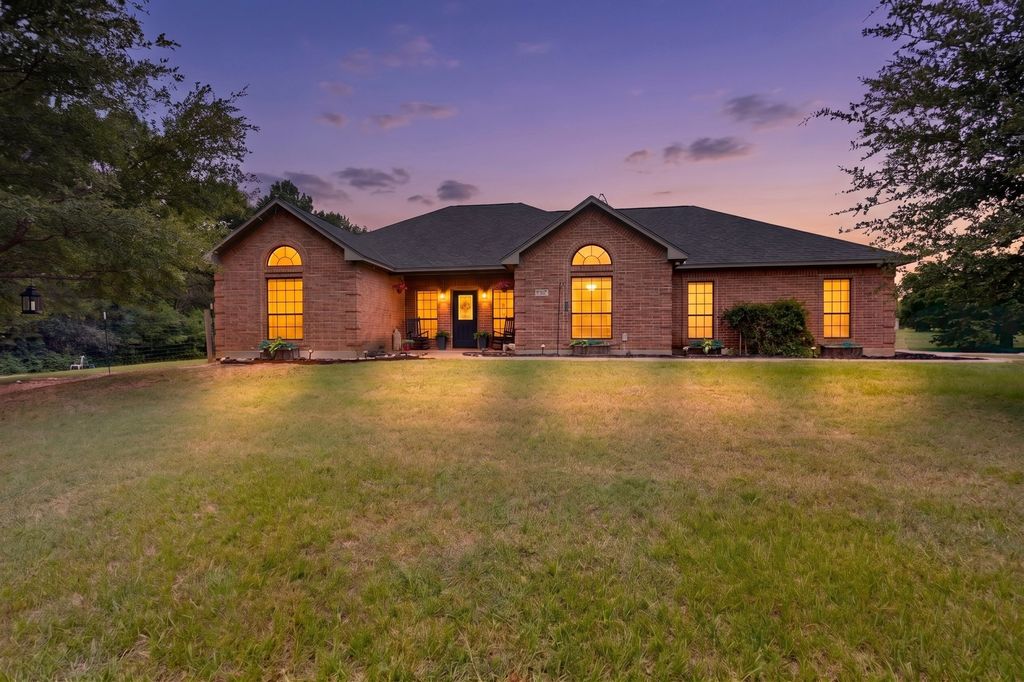 1362 Eubanks Road, Seagoville, TX 75159